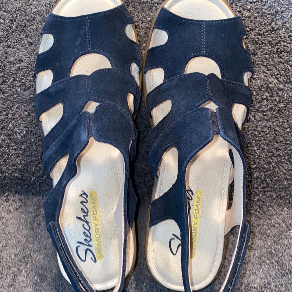 NWOT Ladies Skechers Sandal Never Worn Size 6 W - Picture 7 of 10